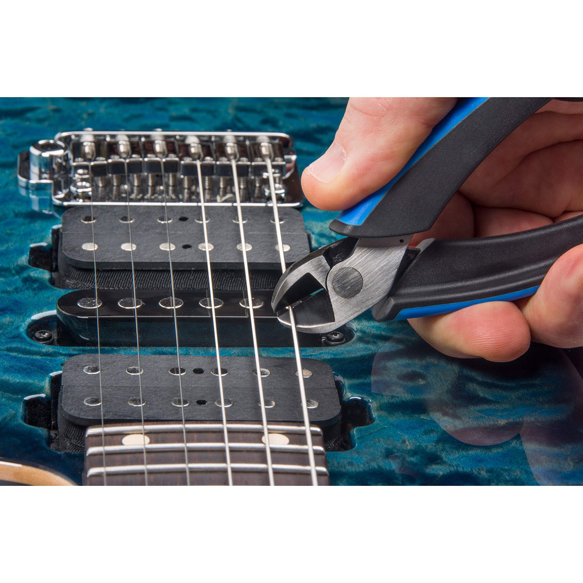 MusicNomad GRIP Guitar String Winder, Cutter, Puller & 10mm Wrench (MN295)