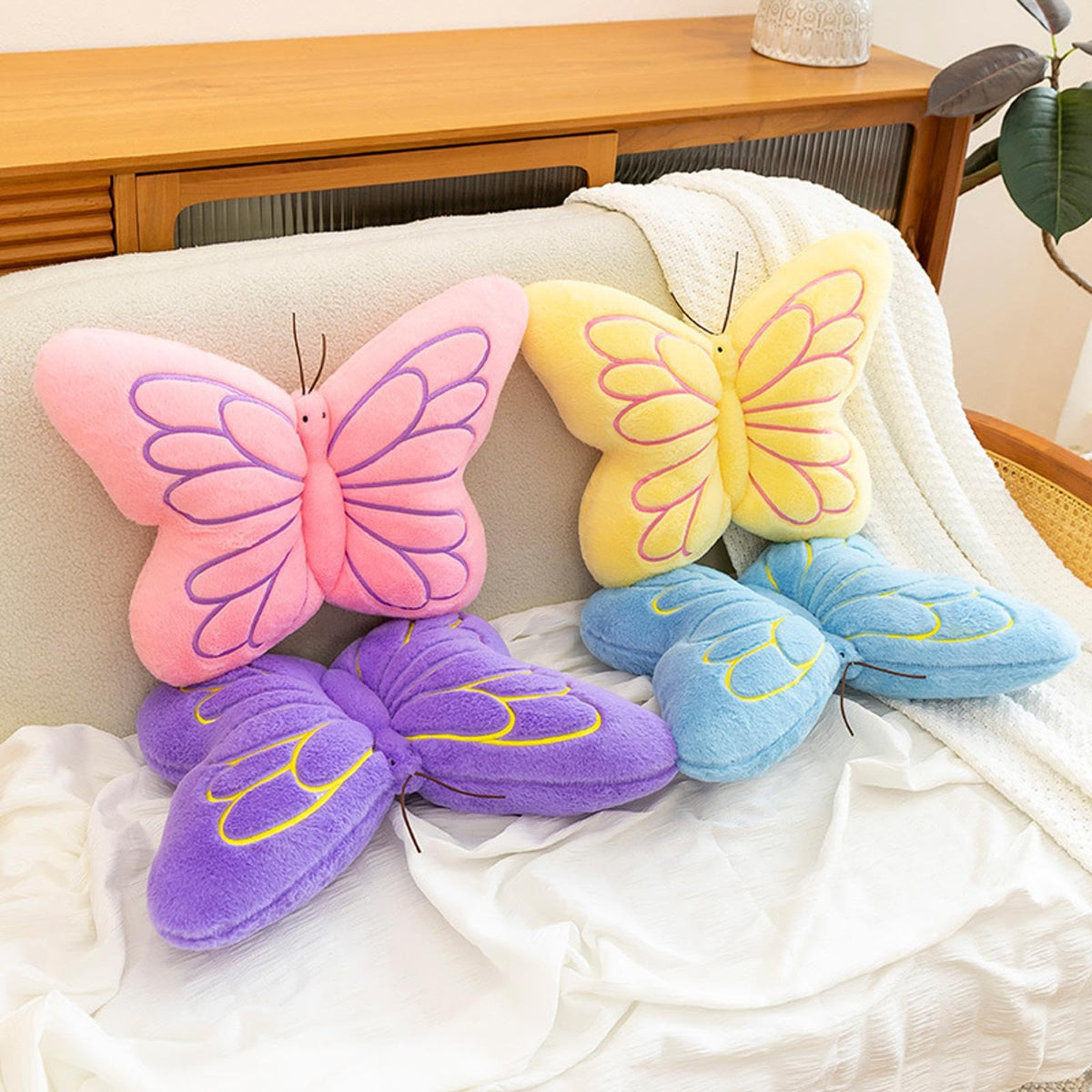 Karoeiwa Butterfly Pillow Cute Butterfly Decorative Throw Pillows Cushion 16 x 12 inch for Women Room Home Garden Sofa Couch Yellow