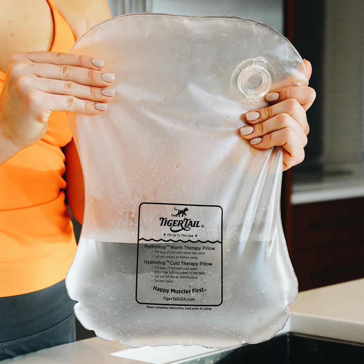 Tiger Tail Hydro Hug Hot Water Therapy Pillow – Leakproof & Reusable Heat Pack for Soothing Muscles, Cramps, & Stress Relief – Soft & Durable – Use with Hot or Cold Water, Large (19″ x 23″)