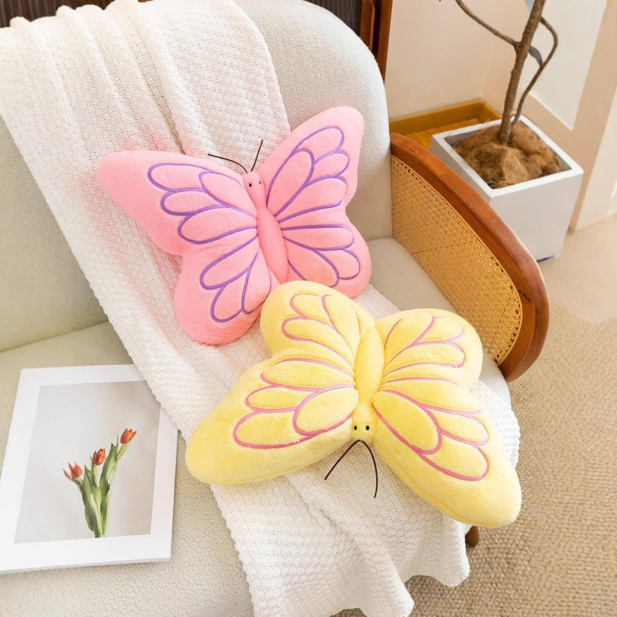 Karoeiwa Butterfly Pillow Cute Butterfly Decorative Throw Pillows Cushion 16 x 12 inch for Women Room Home Garden Sofa Couch Yellow