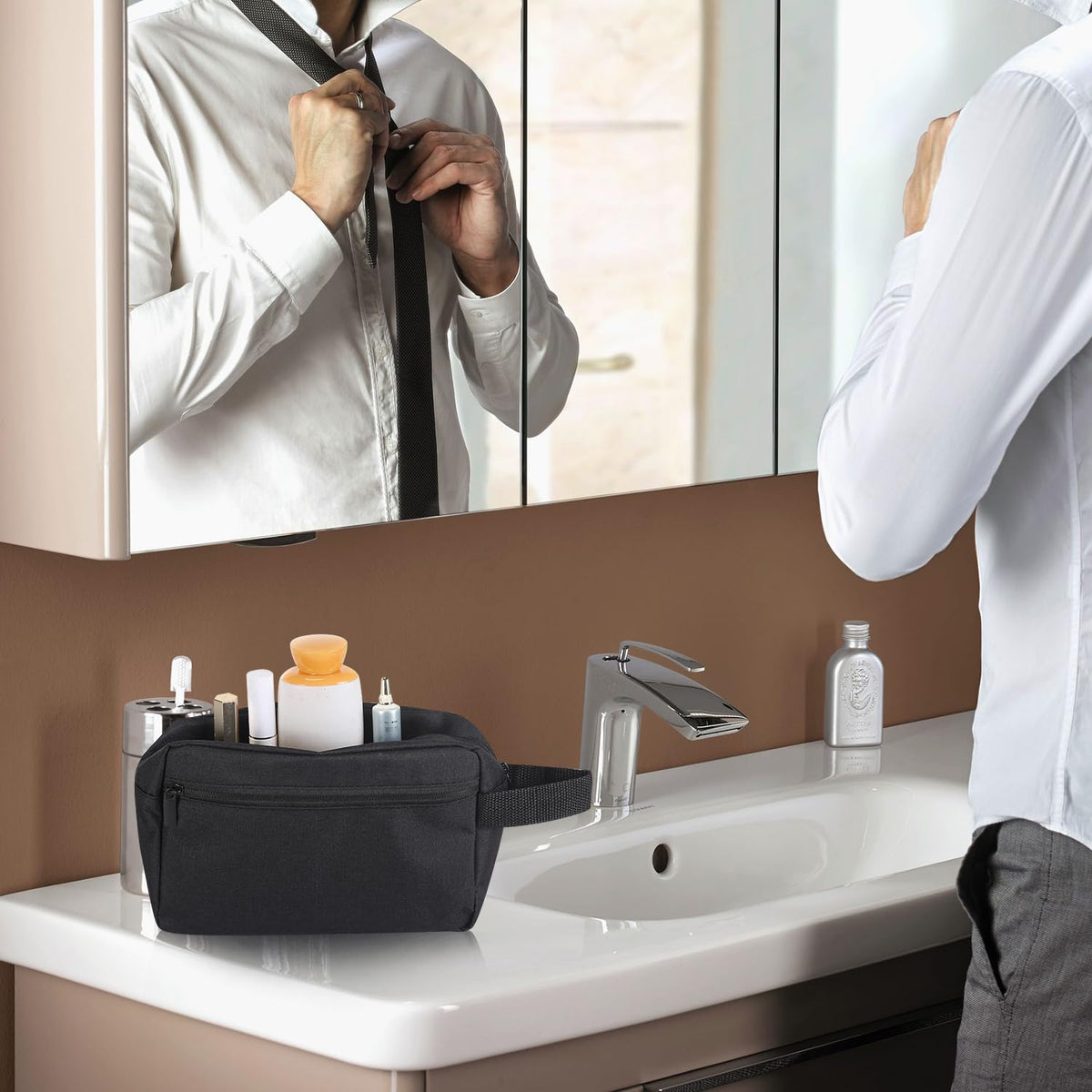 Icramsy Travel Toiletry bag Toiletry bag for women men Hanging Cosmetic bag Travel accessories for Women Men (Black) - thewildfolk Icramsy Travel Toiletry bag Toiletry bag for women men Hanging Cosmetic bag Travel accessories for Women Men (Black)
