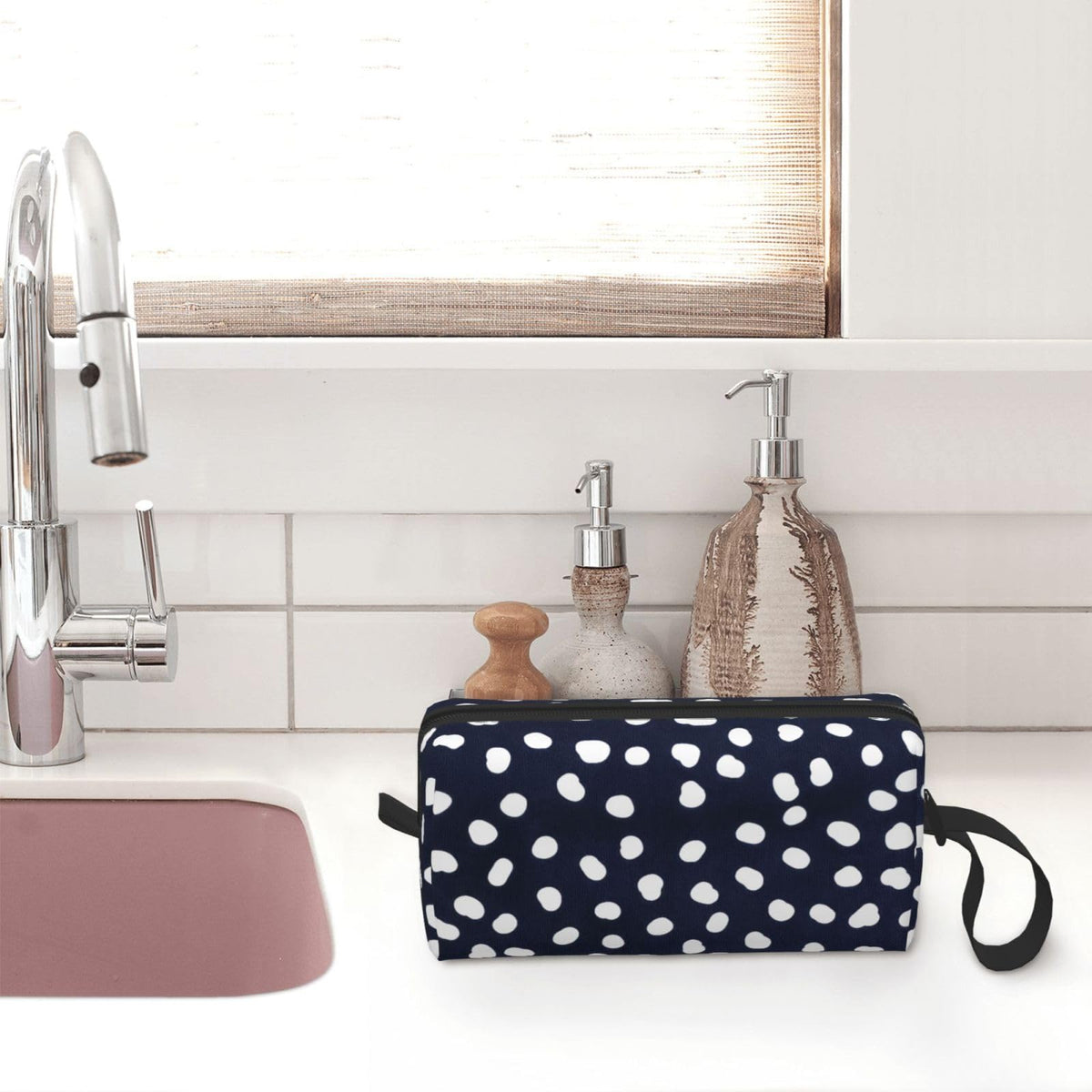OLUSENMO White Doodle Polka Dot Makeup Bag for Women with Wrist Strap - thewildfolk OLUSENMO White Doodle Polka Dot Makeup Bag for Women with Wrist Strap