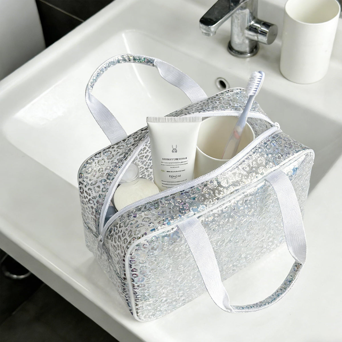 ONEART Travel Clear TPU Bag, Toiletry Carry Pouch Makeup Artist Bag, Waterproof Makeup Bags with Zipper Handle Straps (Leopard print) - thewildfolk ONEART Travel Clear TPU Bag, Toiletry Carry Pouch Makeup Artist Bag, Waterproof Makeup Bags with Zipper Handle Straps (Leopard print)