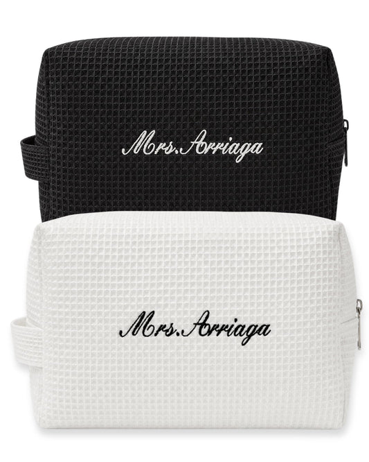 Personalized Embroidered Monogram Makeup Bag for Women (Style 1) - thewildfolk Personalized Embroidered Monogram Makeup Bag for Women (Style 1)